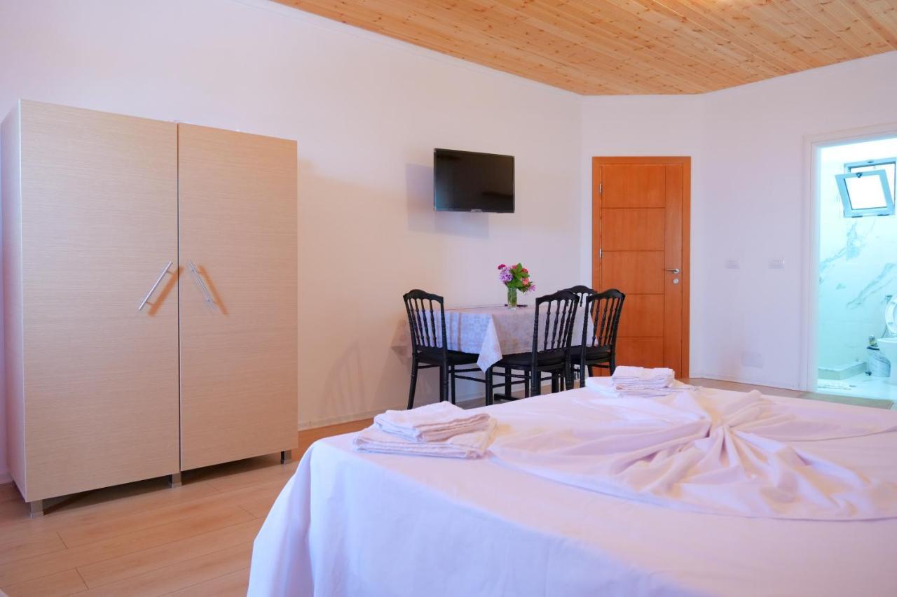 Guesthouse Panorama Nivice Sarande Ngoại thất bức ảnh